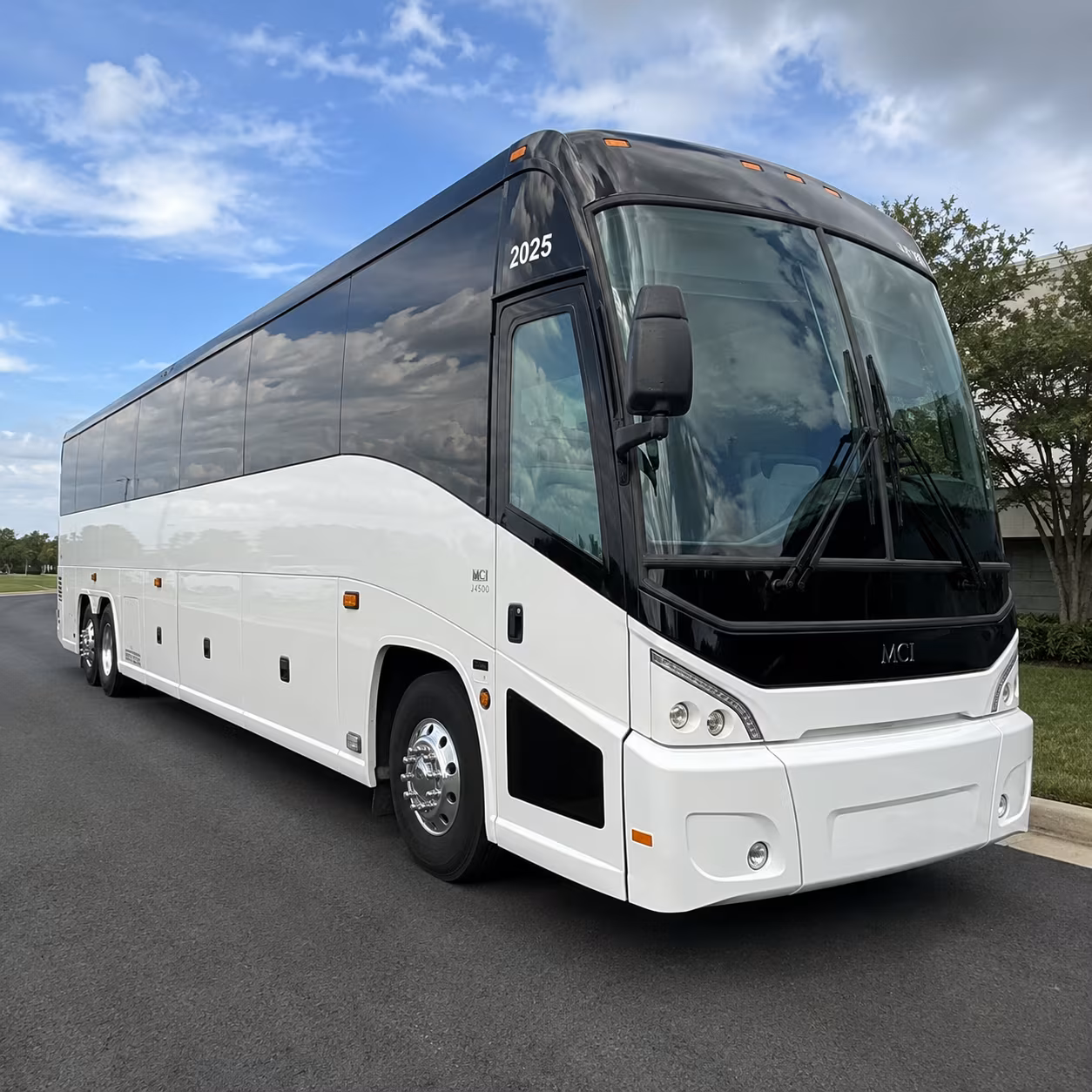 corporate shuttle service along lehi s silicon slopes tech corridor